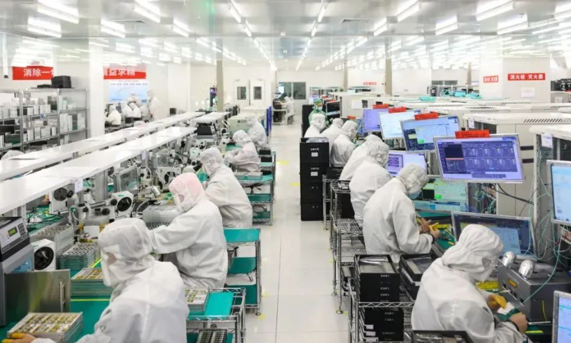 SEW电机与变频器在工业自动化中的协同应用方案解析